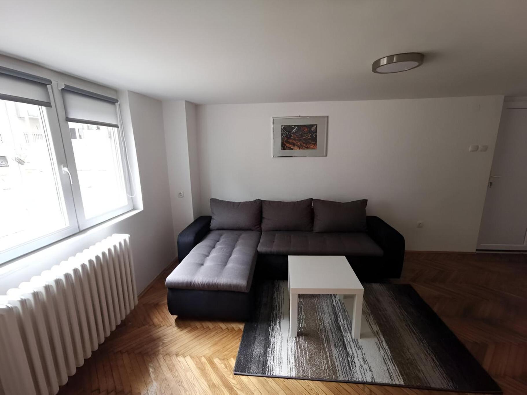 Nov Apartman U Mirnoj Ulici U Centru Beograda Εξωτερικό φωτογραφία